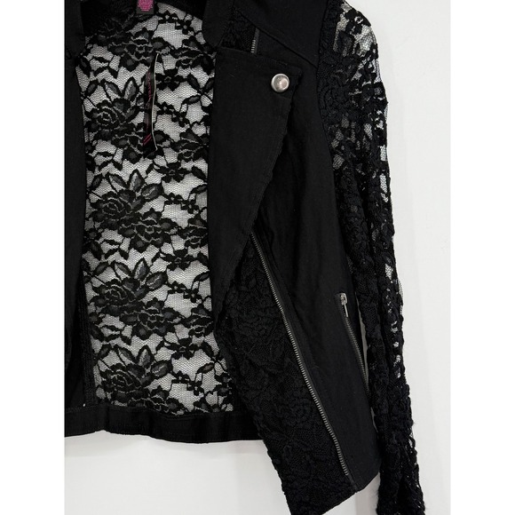 Material Girl Women Black Rose Lace Motor Jacket XS Y2K Whimsigoth Metal Fashion - Picture 7 of 13
